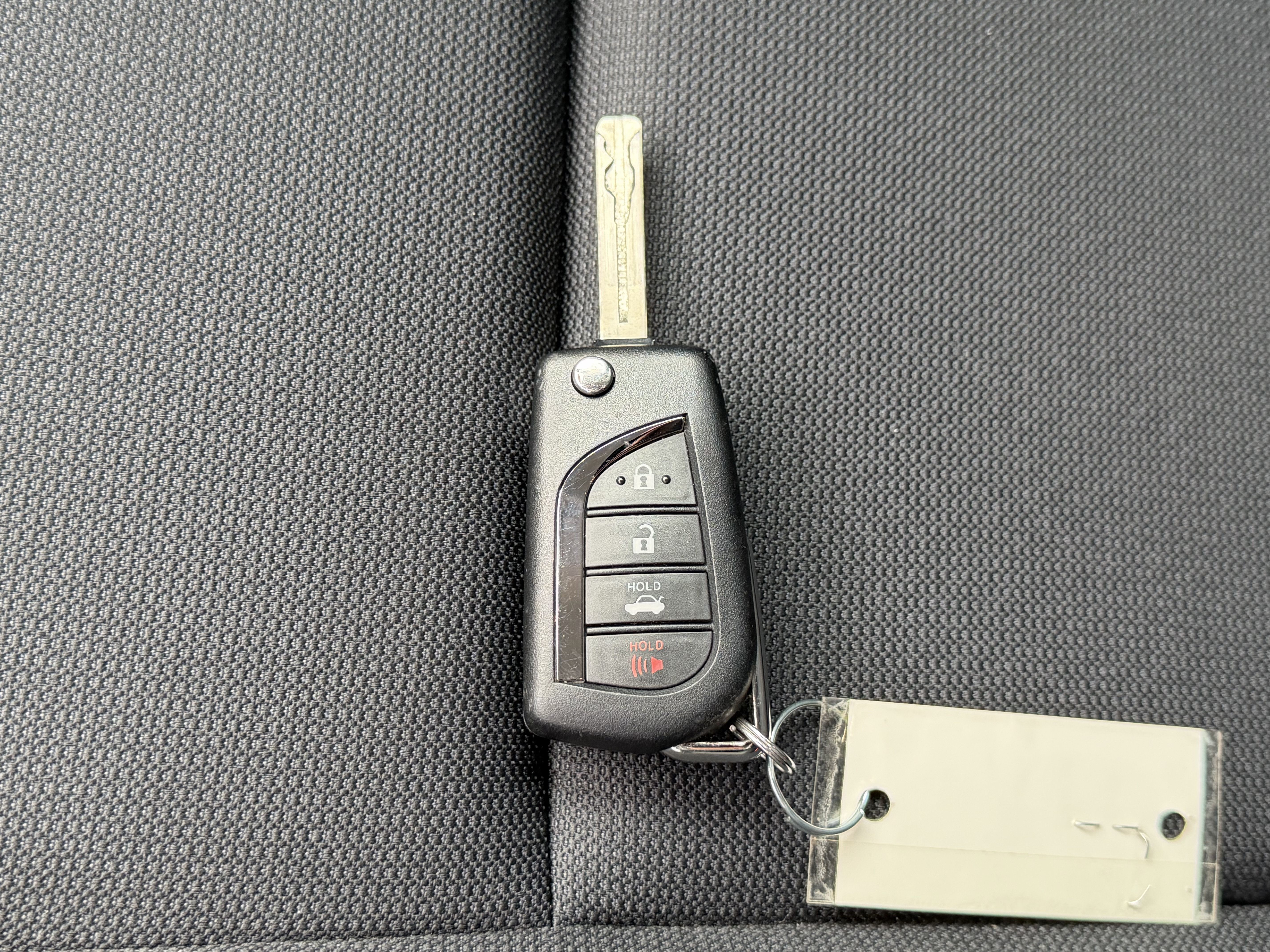 Certified 2025 Toyota Corolla LE FWD image 28