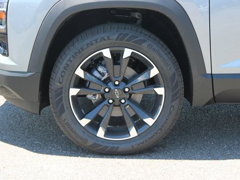 New 2026 Chevrolet Equinox RS w/ Convenience Package III FWD image 19