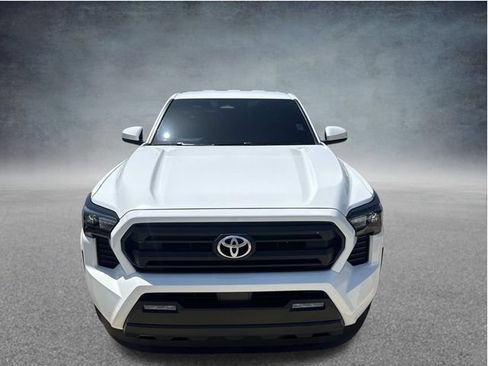 Used 2024 Toyota Tacoma SR5 RWD image 2