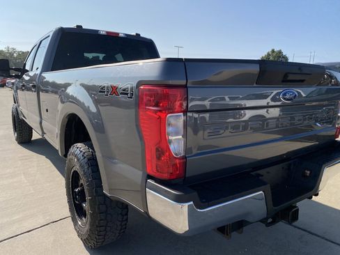 Used 2022 Ford F350 XL w/ Power Equipment Group image 10