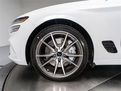 New 2026 Genesis G70 2.5T Prestige image 13