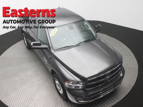 Used 2023 RAM 1500 Classic SLT w/ Trailer & Traction Group AWD/4WD image 3