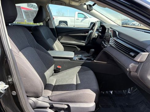 Certified 2025 Toyota Camry LE FWD image 14