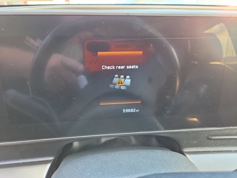 Used 2023 Kia Sportage EX FWD image 9