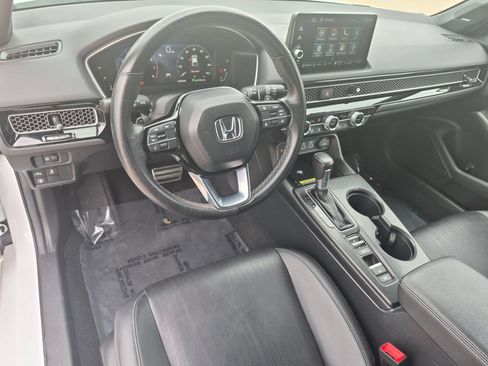 Used 2024 Honda Civic Sport Touring image 11