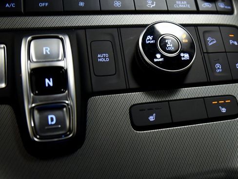 Used 2025 Hyundai Palisade SEL image 22