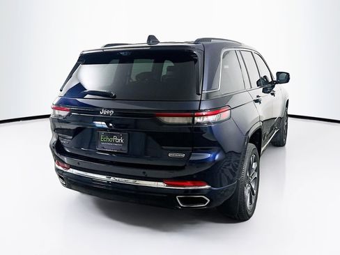 Used 2023 Jeep Grand Cherokee Overland w/ Advanced Protech Group III AWD/4WD image 9