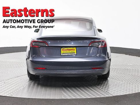Used 2018 Tesla Model 3 Long Range RWD image 6
