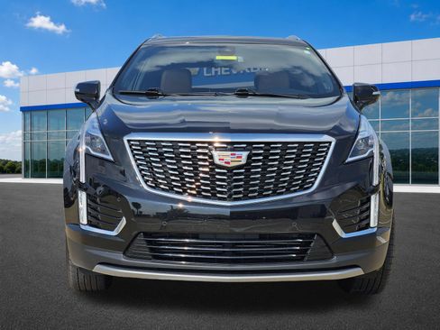 Used 2025 Cadillac XT5 Premium Luxury FWD image 6