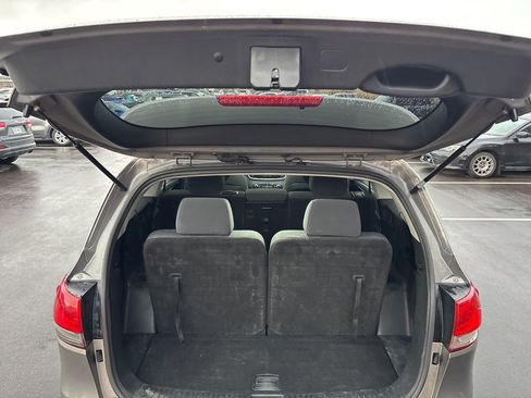 Used 2016 Kia Sorento LX image 10