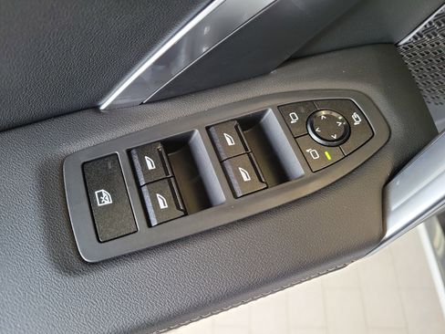 New 2026 BMW X1 xDrive28i w/ Technology Package AWD/4WD image 18
