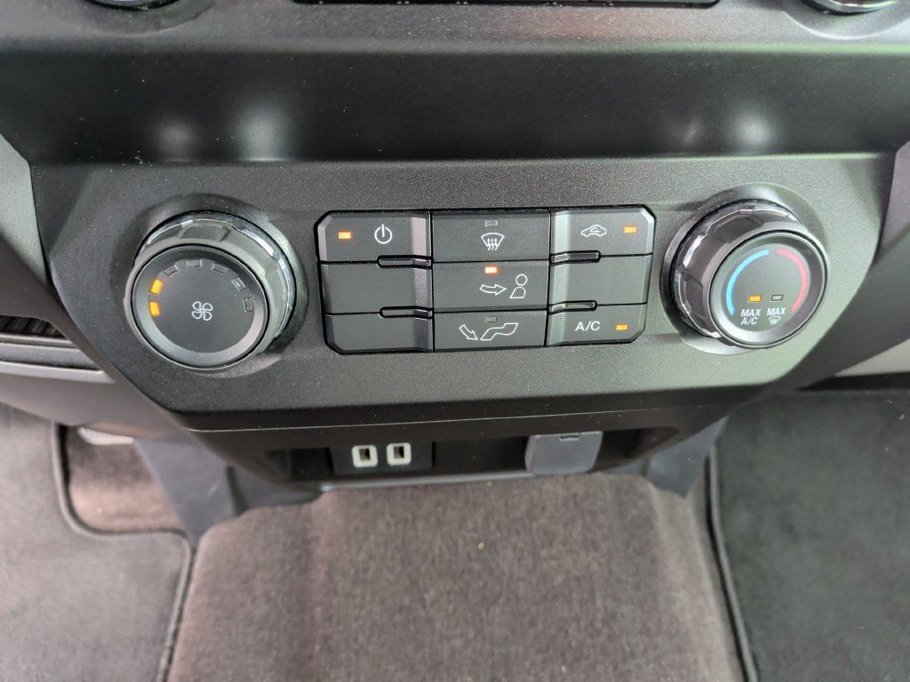 Certified 2019 Ford F150 XLT AWD/4WD image 14