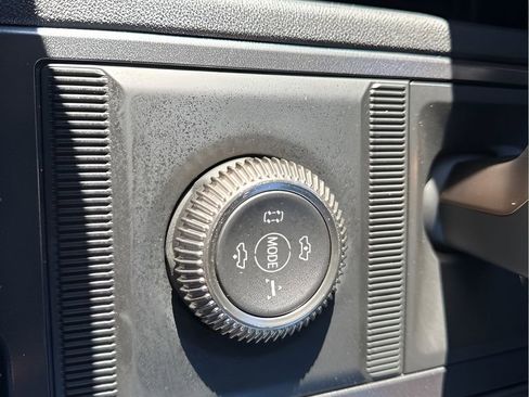 Used 2024 GMC Hummer EV 2X w/ Extreme Off-Road Package image 26