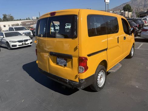 Used 2016 Nissan NV200 FWD image 6