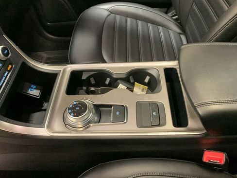 Used 2024 Ford Edge SEL w/ Convenience Package image 43