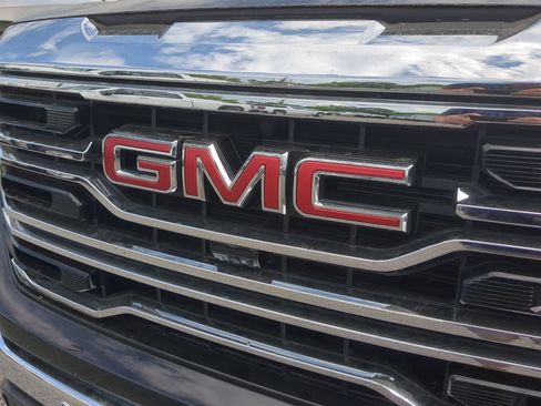 New 2026 GMC Sierra 1500 SLT w/ SLT Premium Package RWD image 32