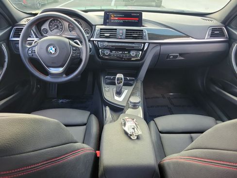 Used 2018 BMW 330i xDrive Sedan AWD/4WD image 29