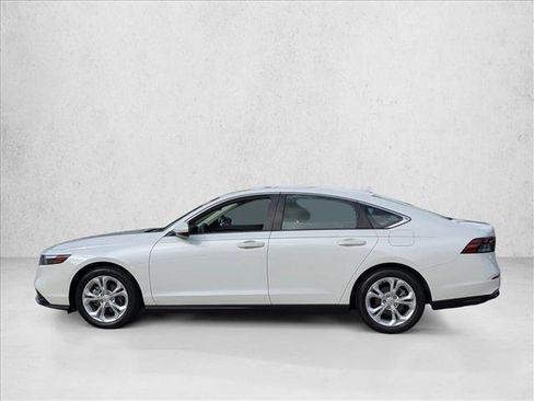 Used 2023 Honda Accord LX image 9