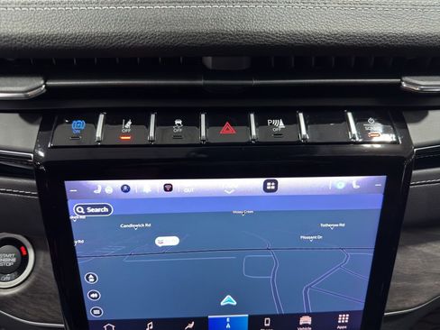 New 2024 Jeep Grand Cherokee Limited 4xe w/ Luxury Tech Group II image 32