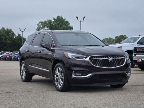 Used 2021 Buick Enclave Avenir w/ Avenir Technology Package image 3
