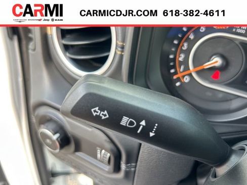 New 2025 Jeep Wrangler Unlimited Sahara w/ Safety Group AWD/4WD image 15