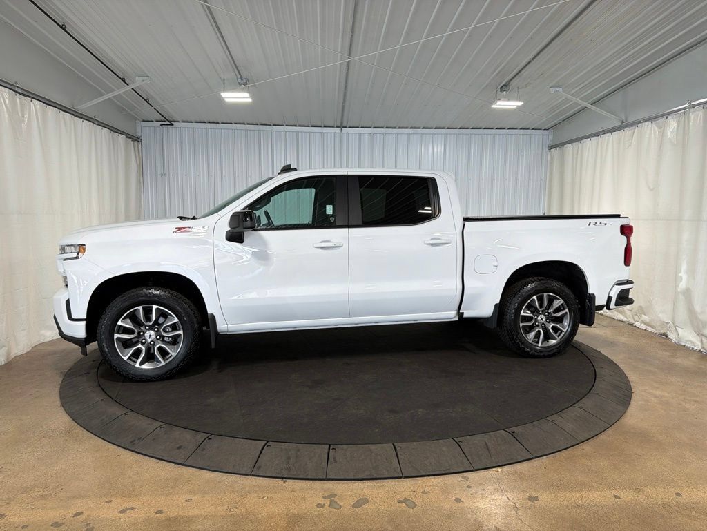 Certified 2022 Chevrolet Silverado 1500 RST AWD/4WD image 2