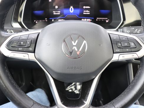 Used 2024 Volkswagen Jetta SE image 22