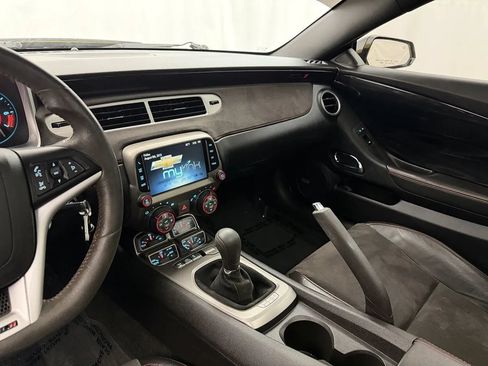 Used 2013 Chevrolet Camaro ZL1 RWD image 22