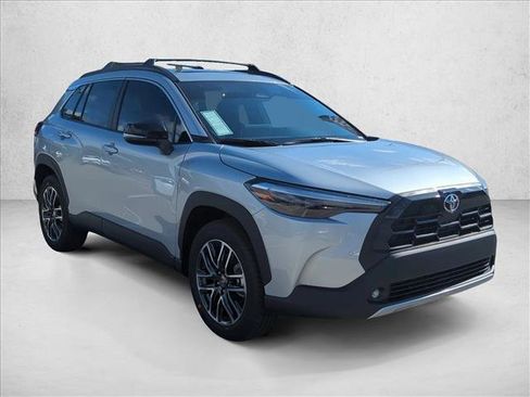 New 2026 Toyota Corolla Cross XLE image 3