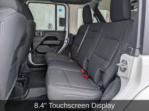 Used 2021 Jeep Wrangler Unlimited Sahara AWD/4WD image 14