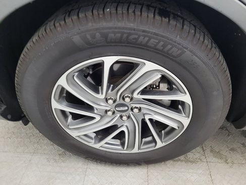 Used 2021 Lincoln Aviator 2WD w/ Elements Package image 31