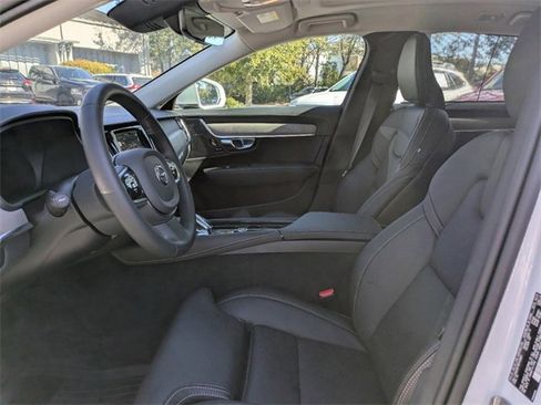 New 2024 Volvo S90 B6 Ultimate w/ Protection Package Premier image 18