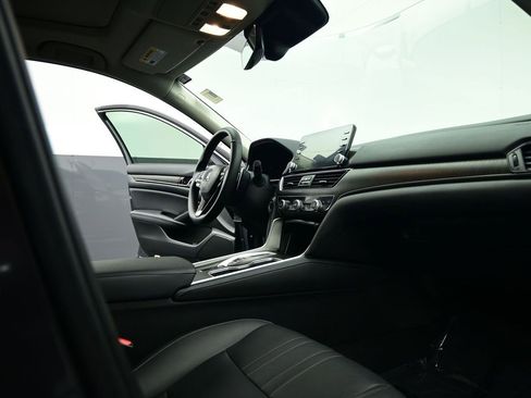 Used 2022 Honda Accord Touring image 29
