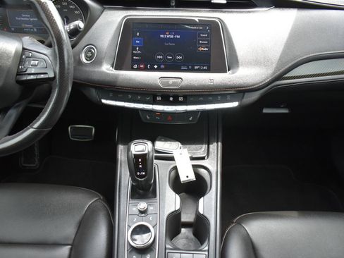 Used 2019 Cadillac XT4 Sport w/ Cold Weather Package AWD/4WD image 17