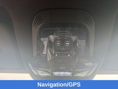 Used 2024 Alfa Romeo Tonale Ti image 16