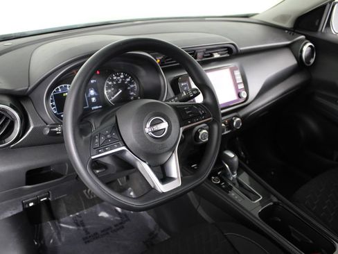 Certified 2023 Nissan Kicks SV FWD image 18