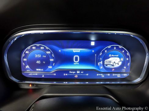 Used 2022 Chevrolet Tahoe LT w/ LT Signature Package image 15