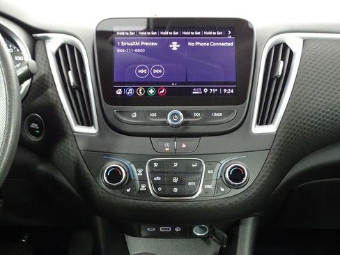 Used 2023 Chevrolet Malibu LT w/ Driver Confidence Package image 29