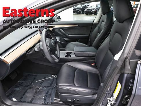 Used 2023 Tesla Model 3 Standard Range RWD image 14