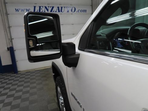 Used 2020 Chevrolet Silverado 2500 LTZ w/ LTZ Premium Package image 75