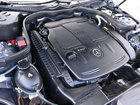 Used 2014 Mercedes-Benz E 350 Sedan image 34