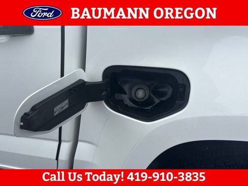 Used 2019 Chevrolet Colorado LT w/ Redline Special Edition AWD/4WD image 11
