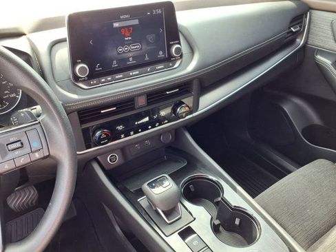 Used 2023 Nissan Rogue SV AWD/4WD image 8