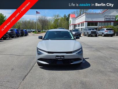 New 2025 Kia EV6 Wind