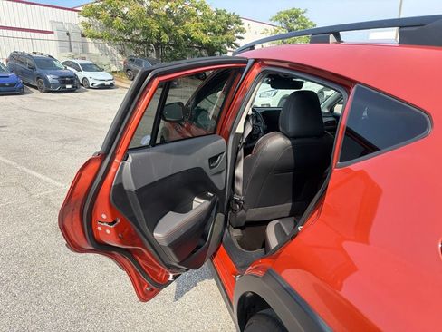 Used 2024 Subaru Crosstrek 2.5i Limited AWD/4WD image 8