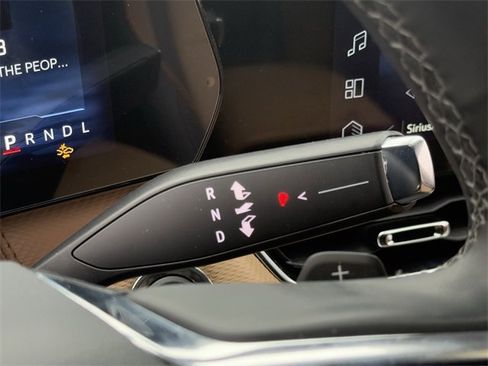 New 2026 Chevrolet Equinox ACTIV w/ Convenience Package III image 18