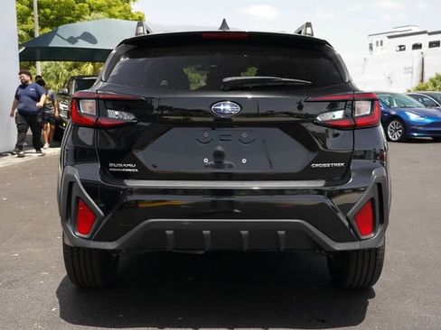 Used 2024 Subaru Crosstrek 2.0i Premium AWD/4WD image 11