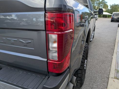 Used 2022 Ford F350 Lariat w/ Lariat Ultimate Package AWD/4WD image 12