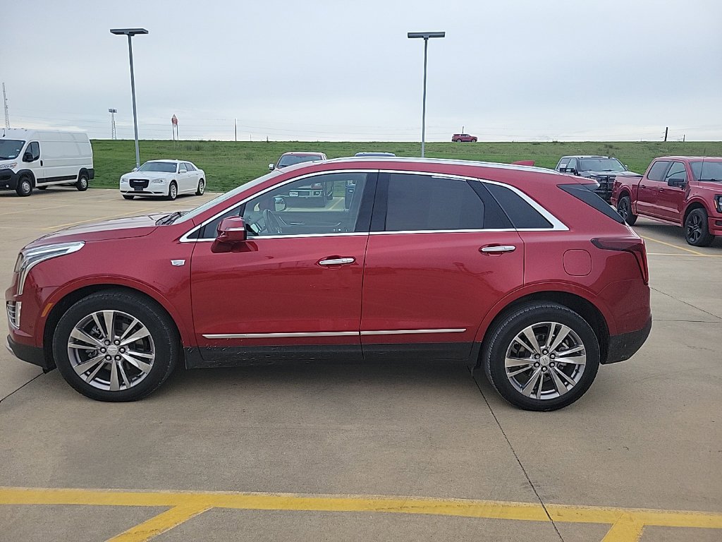 Used 2024 Cadillac XT5 Premium Luxury w/ Platinum Package AWD/4WD image 5