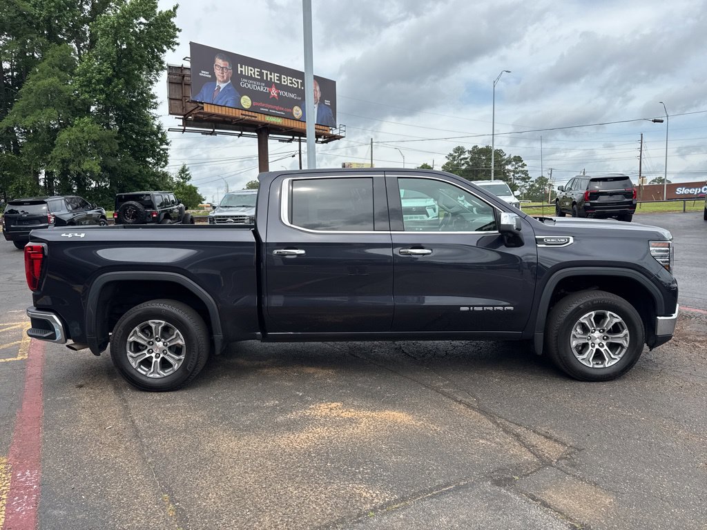 Used 2024 GMC Sierra 1500 SLT AWD/4WD image 5